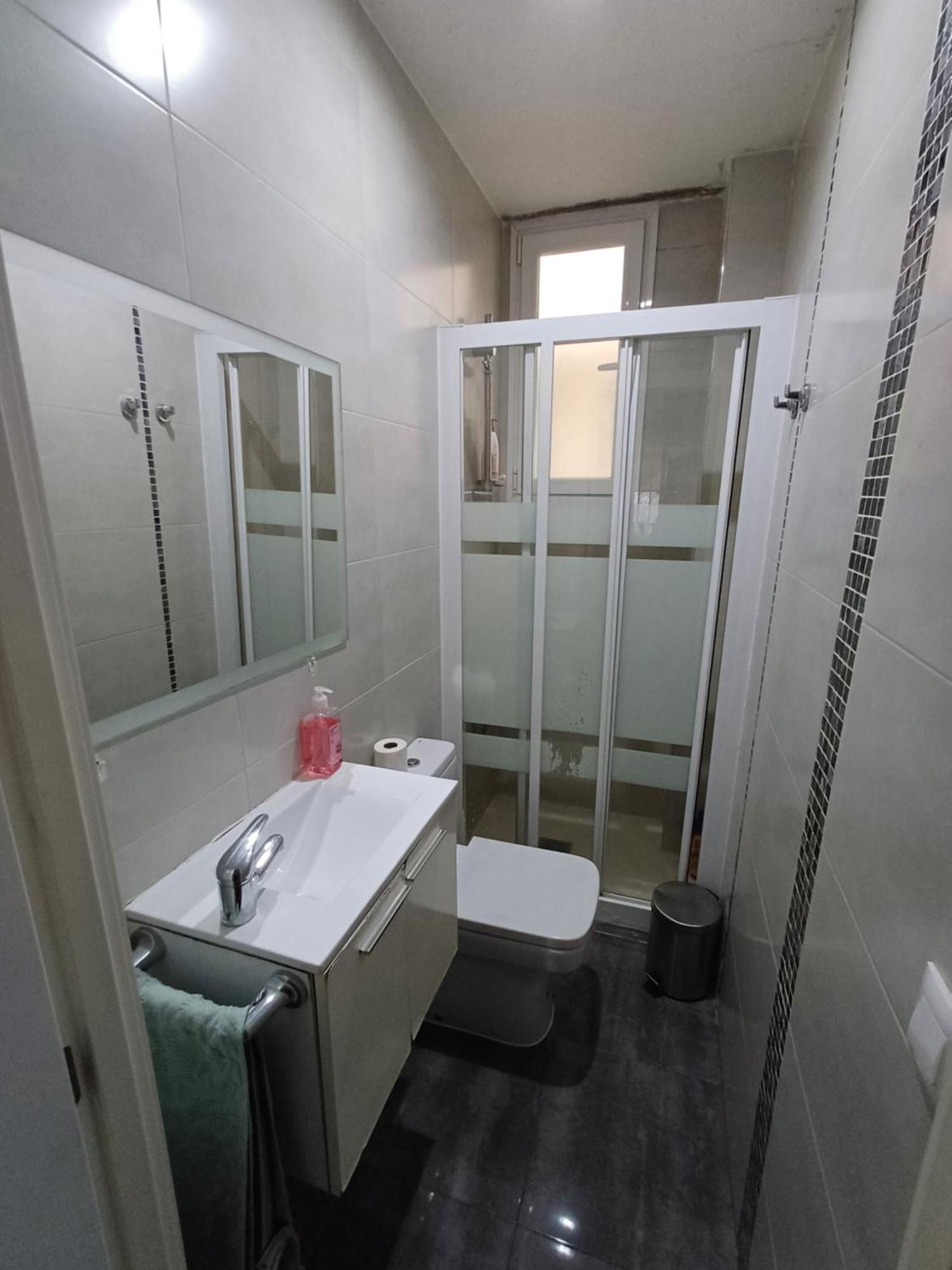 Room En Madrid Pacifico Zewnętrze zdjęcie